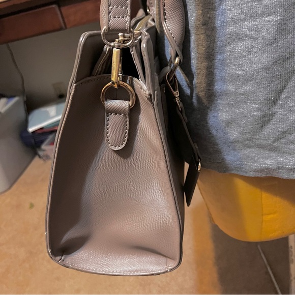 Elegant Miztique Taupe Handbag - Picture 6 of 13